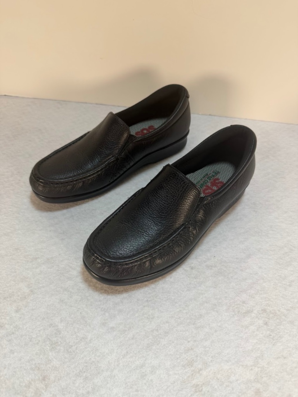 SAS Tripad Comfort Black Leather Slip On Loafers Women's Size 7 N